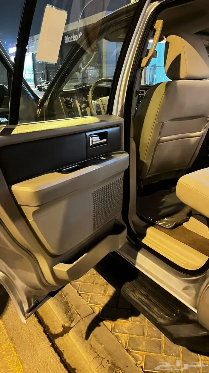 فورد اكسبيدشن 2013 نص فل قصير 17