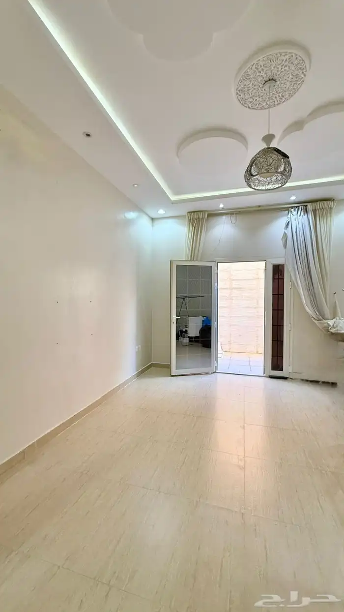 شقه للايجار النظيم 6