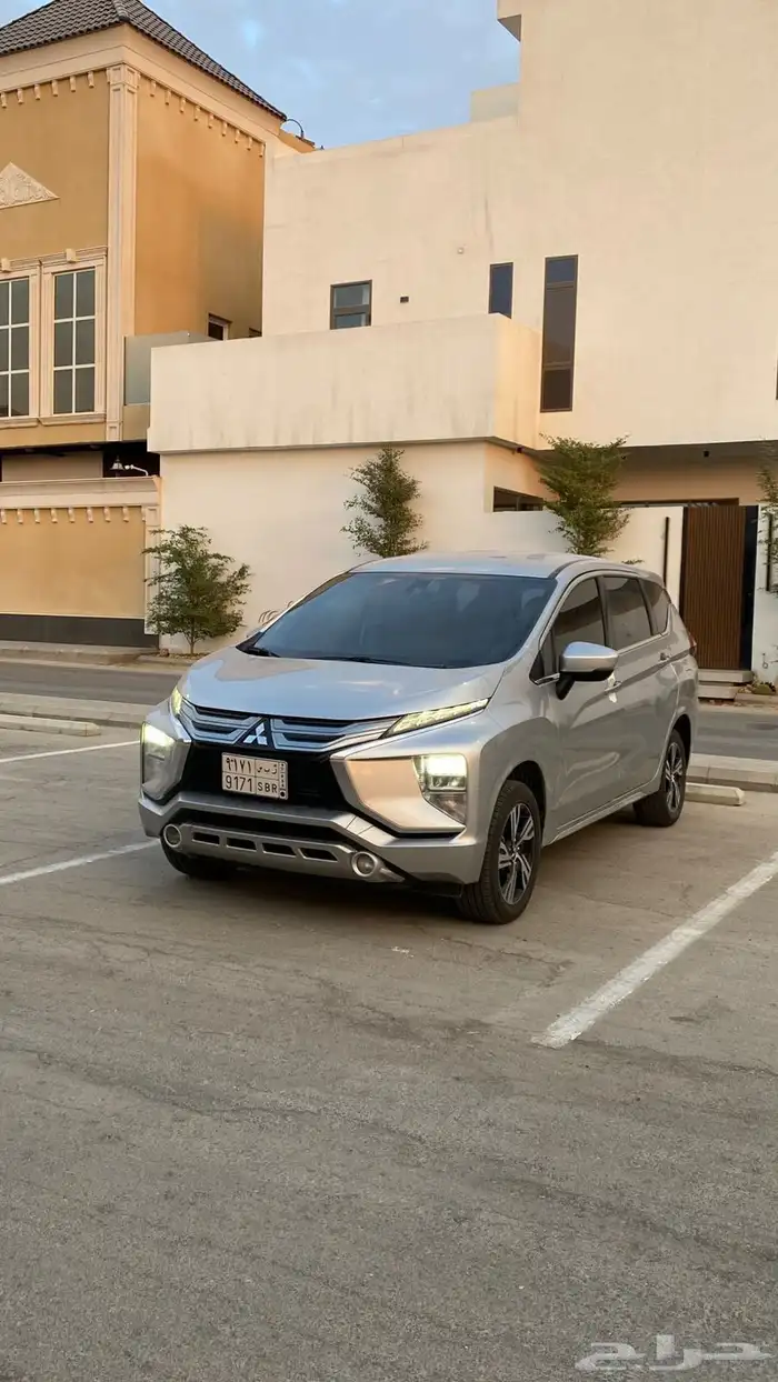 مستبيشي اكسباندر 1