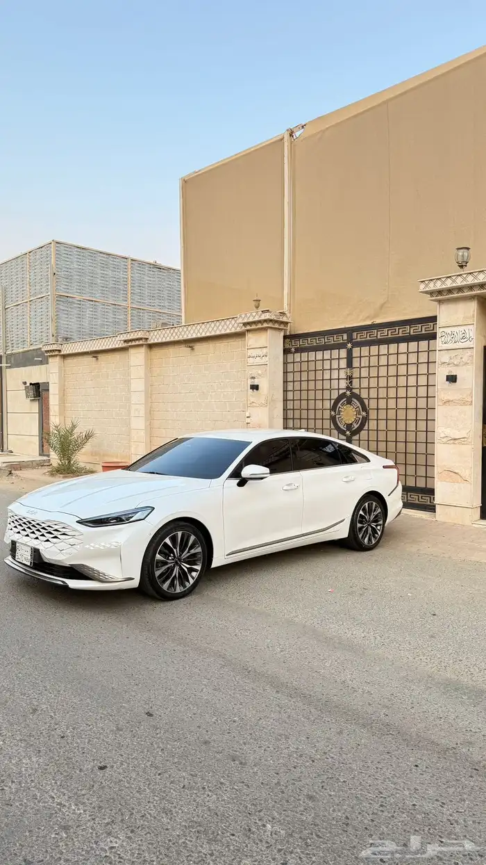 كيا K8 2022 ( بنزين) v4 فل كامل 1