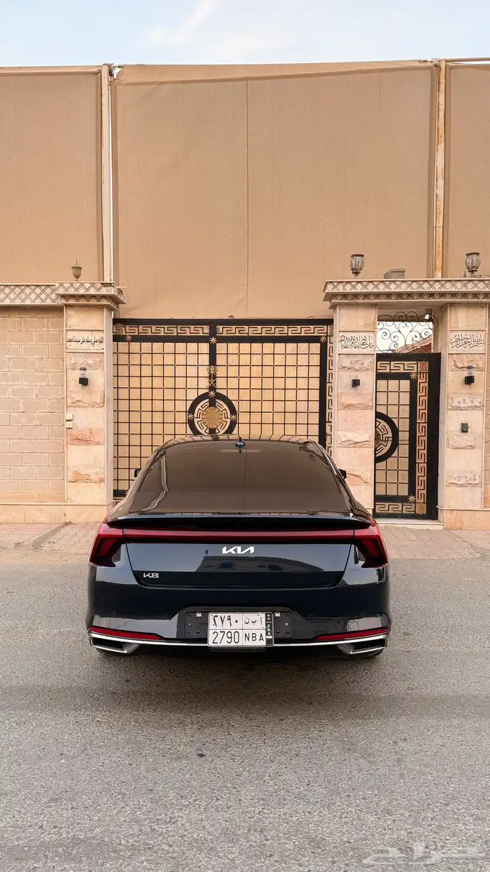 كيا K8 2022 ( بنزين) v6 فل كامل بحالة الوكاله 3