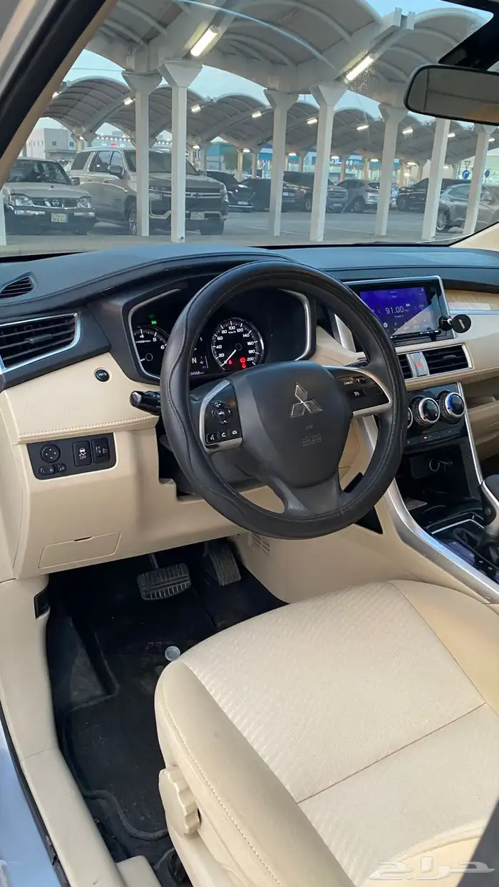 مستبيشي اكسباندر 15