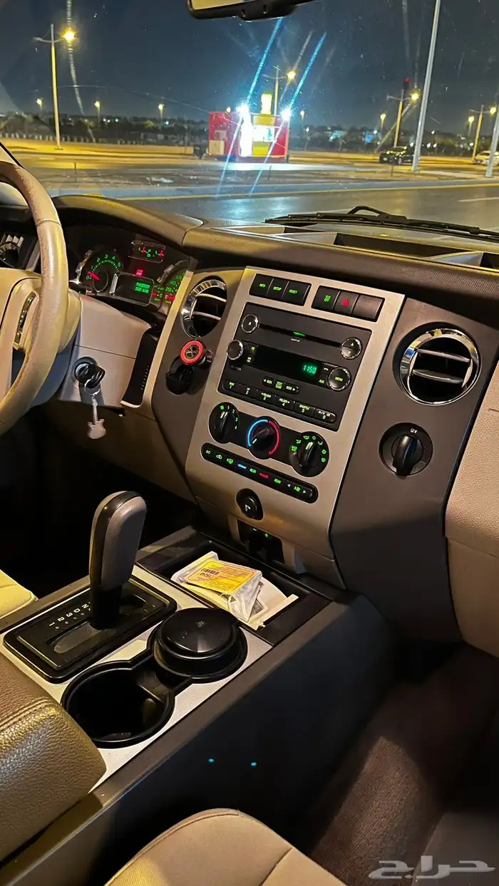 فورد اكسبيدشن 2013 نص فل قصير 0