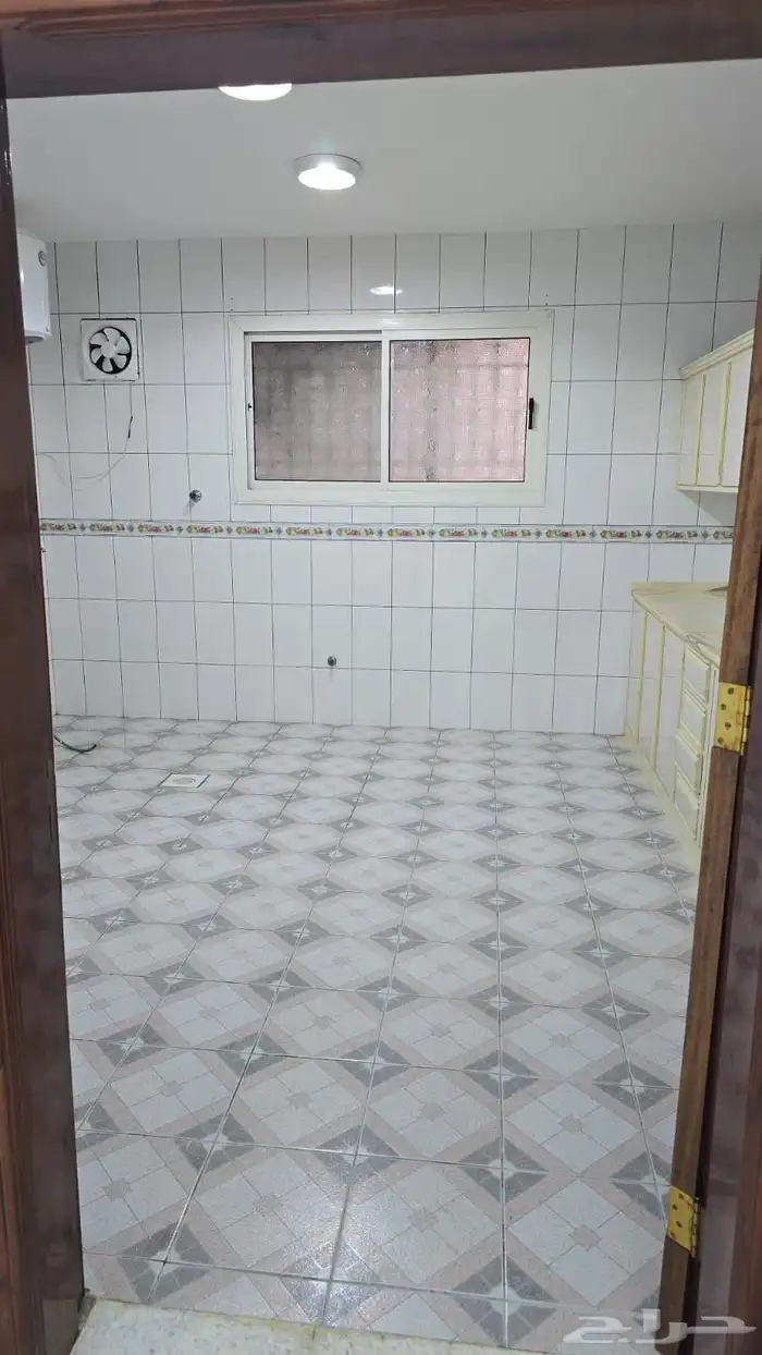 شقة دور ارضي 8