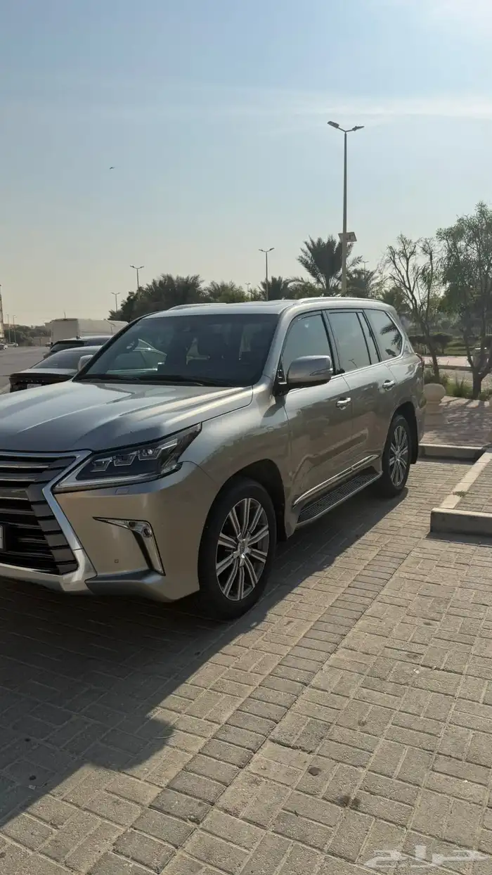 لكزس 2016 LX 570 DD 8