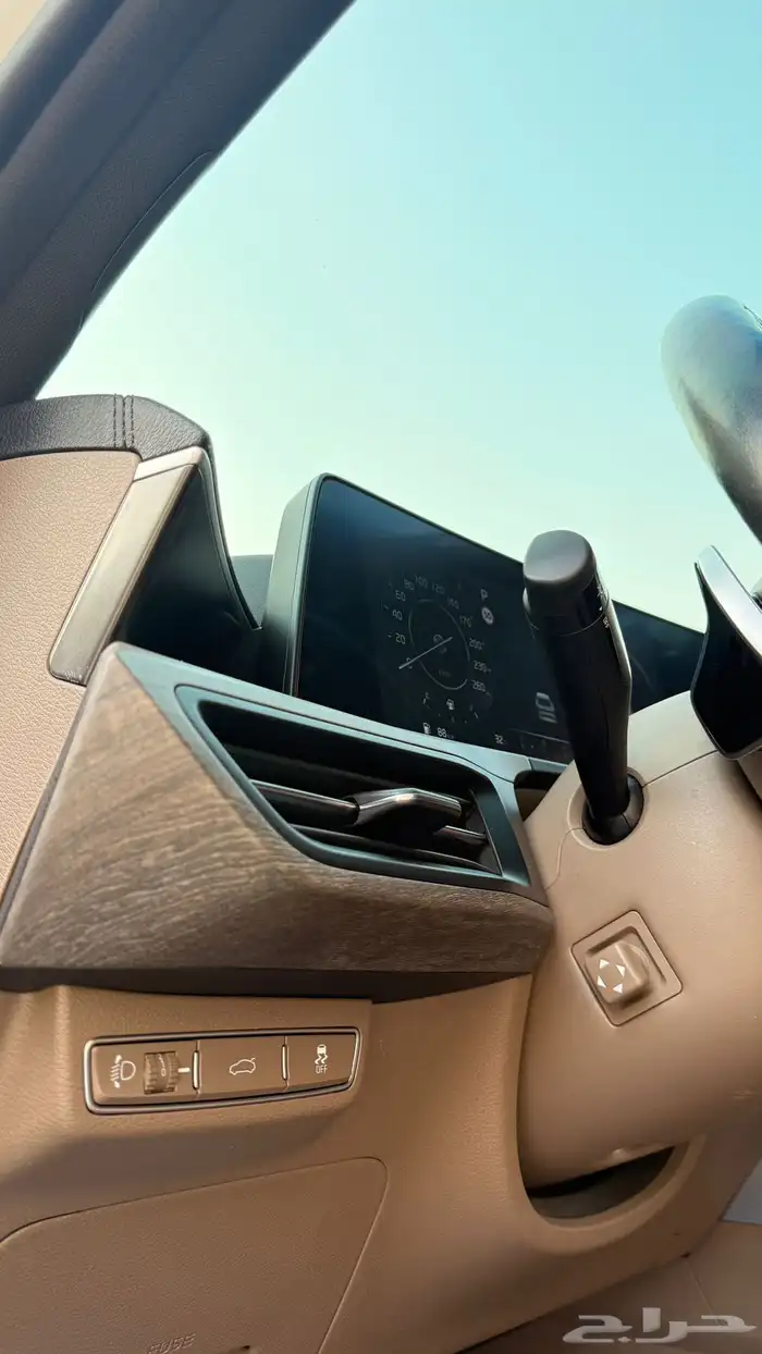 كيا K8 2022 ( بنزين) v4 فل كامل 8