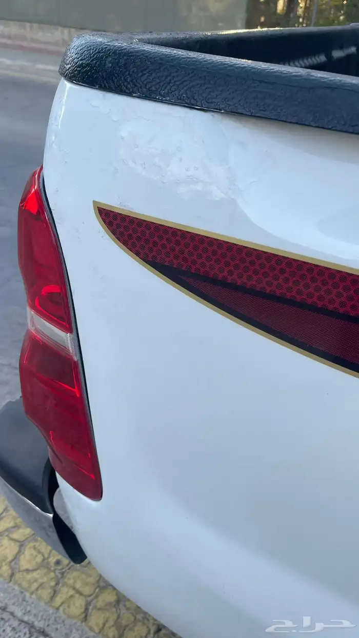 هايلوكس جي ال اكس 17