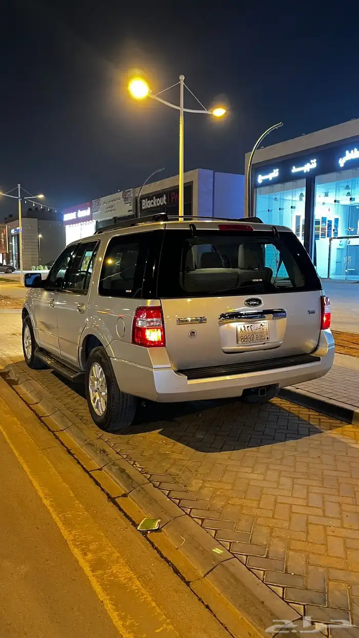 فورد اكسبيدشن 2013 نص فل قصير 2