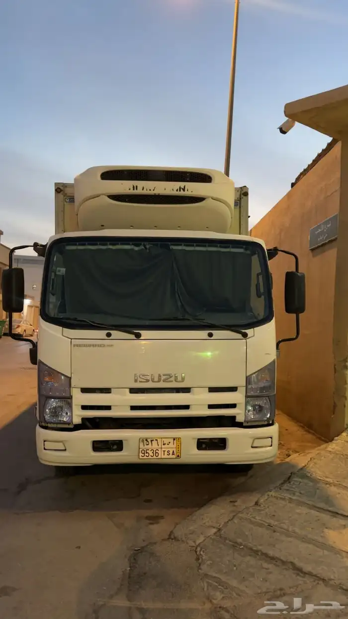 دينا ايسوزو 2016 ثلاجة للبيع 0