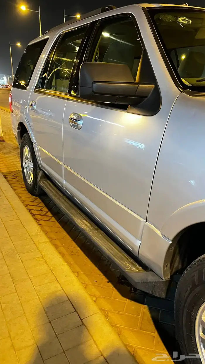 فورد اكسبيدشن 2013 نص فل قصير 12