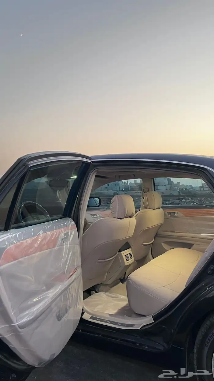 تويوتا أفالون الموديل 2006 لمتد 14