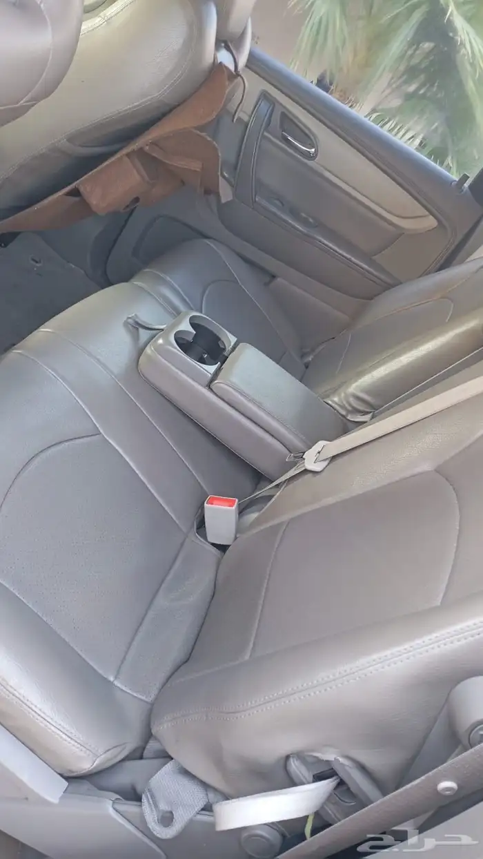 للبيع شيفروليه ترافيرس 2015 4