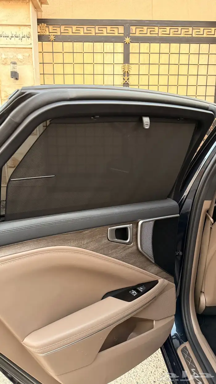 كيا K8 2022 ( بنزين) v6 فل كامل بحالة الوكاله 12