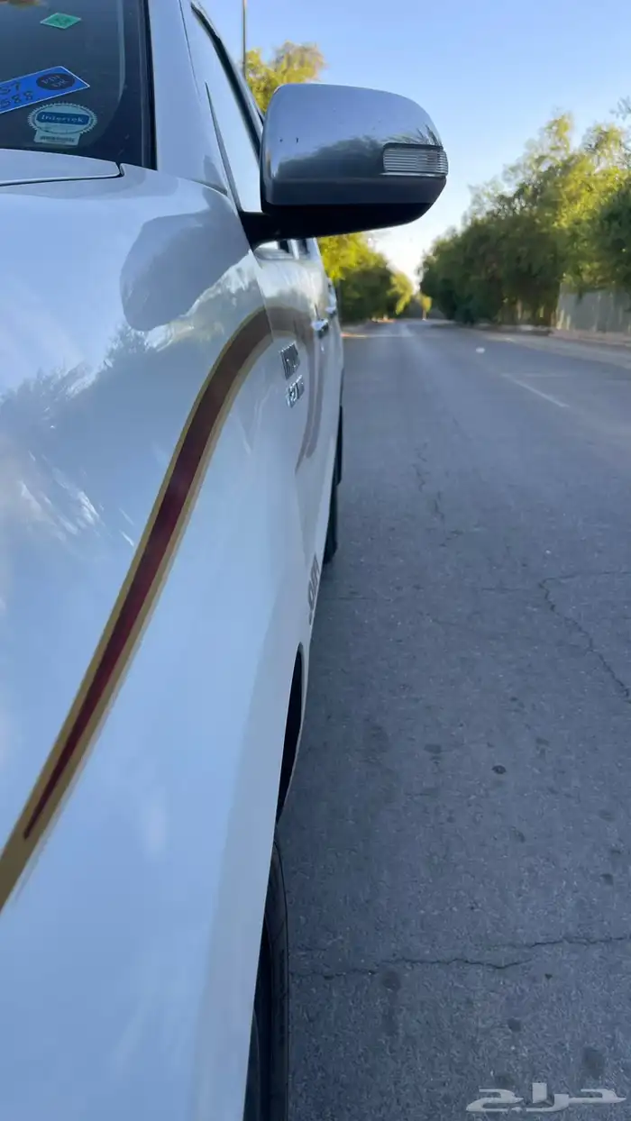 هايلوكس جي ال اكس 19