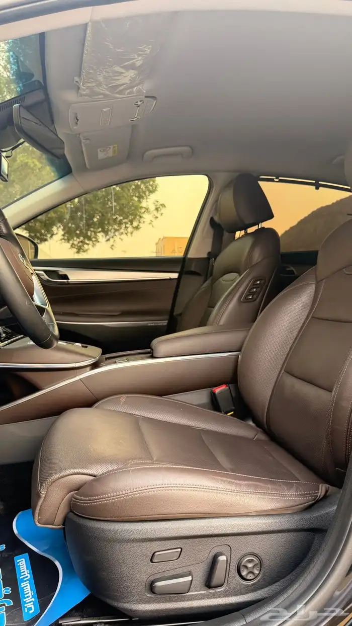 هيونداي ازيرا 2020 ( بنزين) v6 فل كامل 8