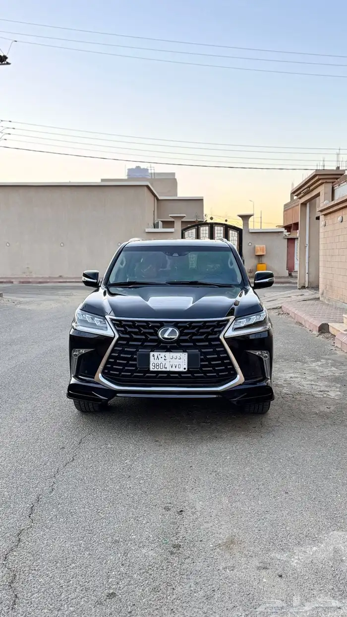 لكزس موديل 2019 6