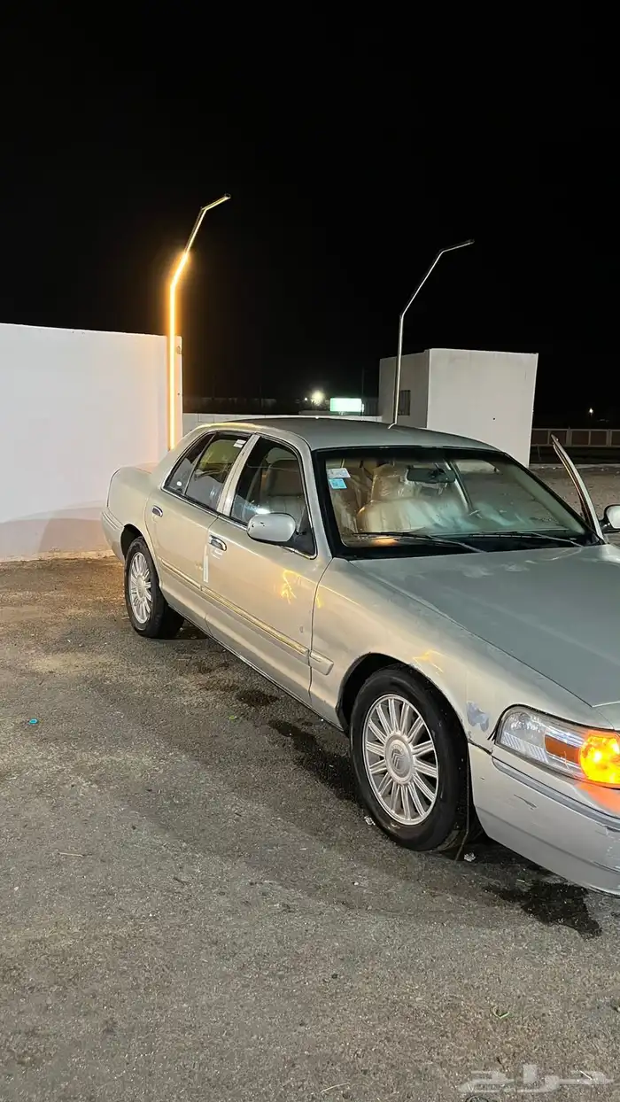 للبيع فورد ماركيز 0