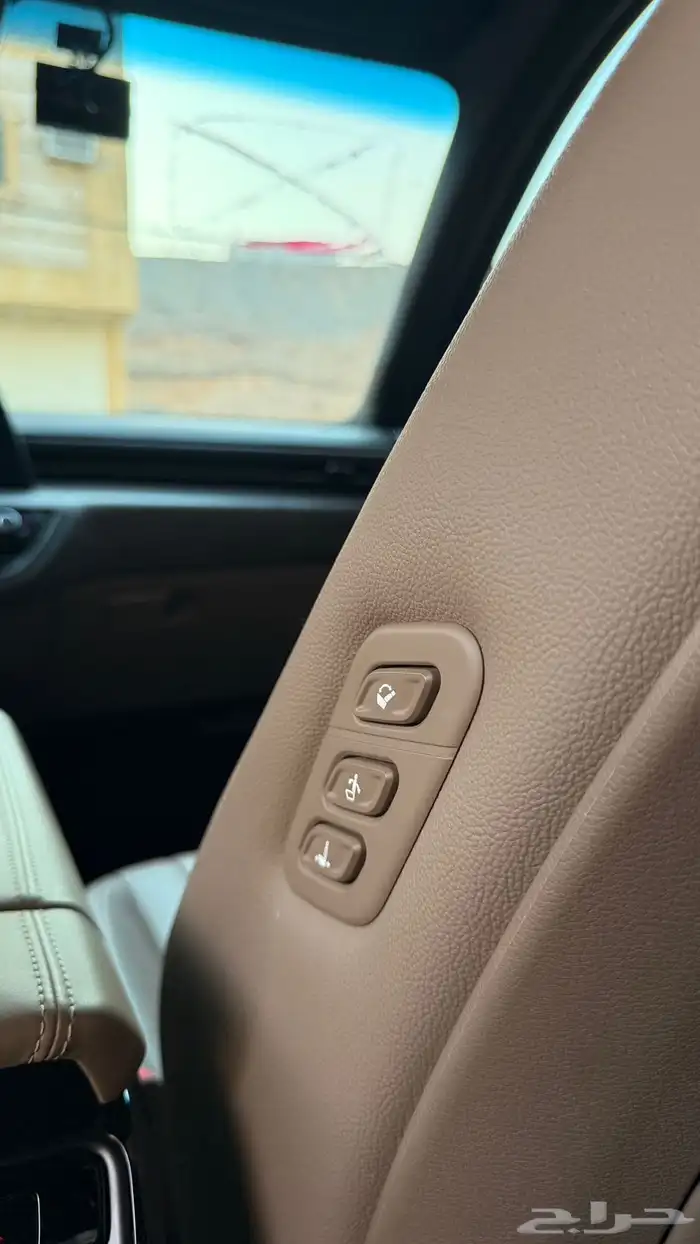 كيا K8 2022 ( بنزين) v4 فل كامل 18