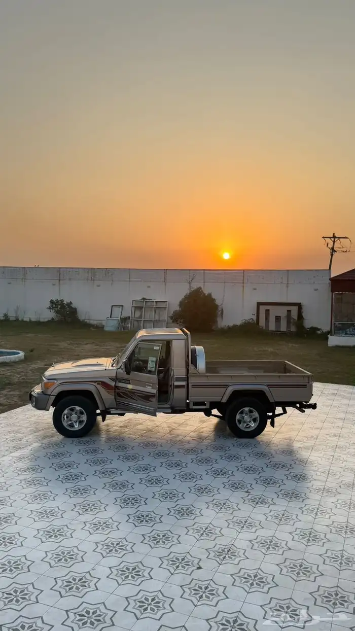 شاص موديل 2019 اللون ذهبي ممشاه 132000 شرط بدي ومحركات 15