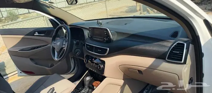 للبيع هونداي توسان 8