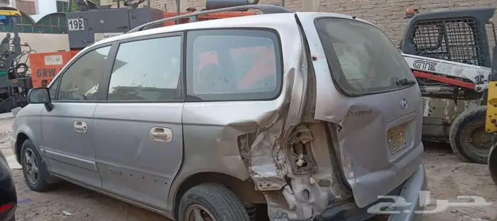 بيع السيارة تشليح كامل مو قطع 4