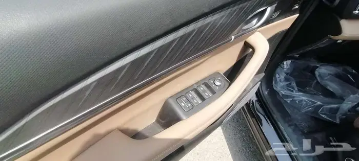 رينو كوليوس الجديدة iconic E4 دفع رباعي 2026 10