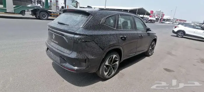 رينو كوليوس الجديدة iconic E4 دفع رباعي 2026 3