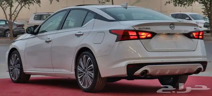 نيسان التيما نص فل SV موديل 2026 سعودي 5