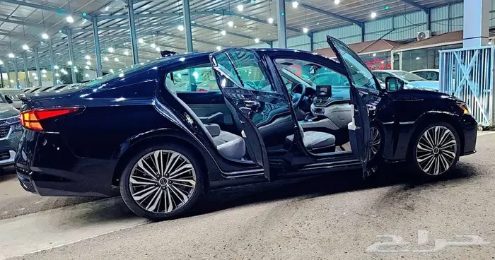 نيسان التيما SV موديل 2026 بافضل الاسعار 8