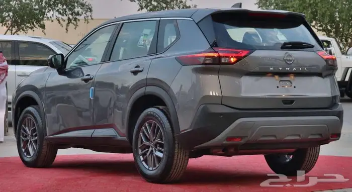 نيسان اكستريل 2025 استلم بضغطه زر متوفر جميع المواصفات 6