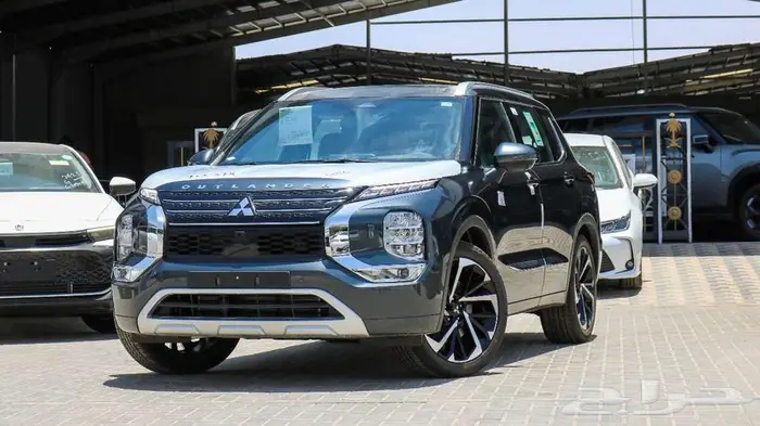 ميتسوبيشي اوتلاندر 2025 باقل سعر (متوفر جميع الألوان) 0