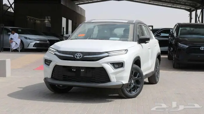 تويوتا اوربان كروزرو استندر وفل كامل كاش وبالتقسيط 2