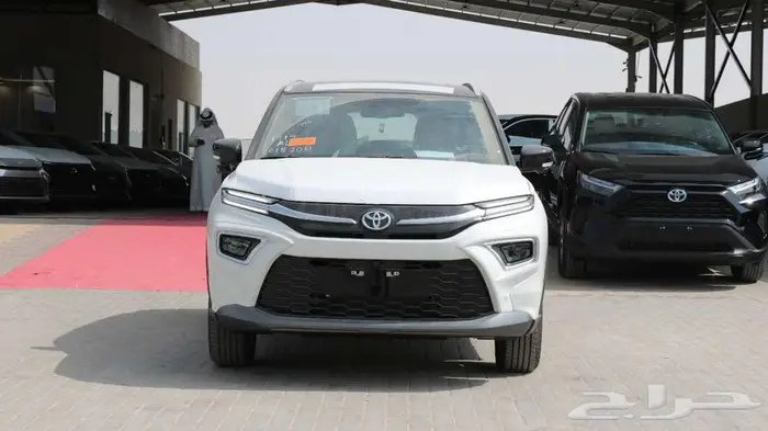 تويوتا اوربان كروزرو استندر وفل كامل كاش وبالتقسيط 4