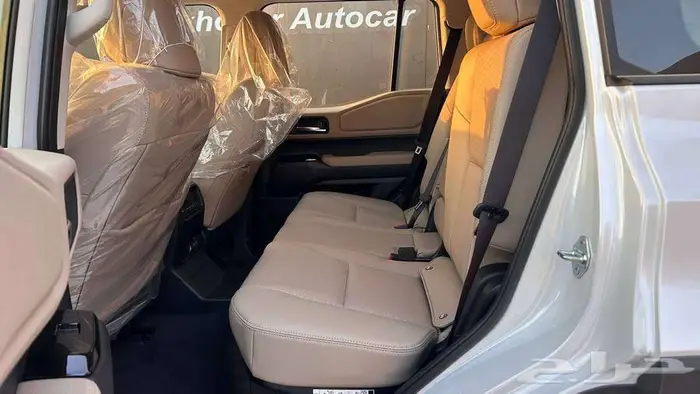 تويوتا برادو TXL3 2026 10