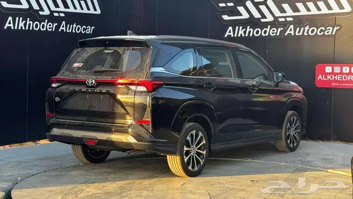 تويوتا فيلوز GLX موديل 2025 لدى الخضر للسيارات 2