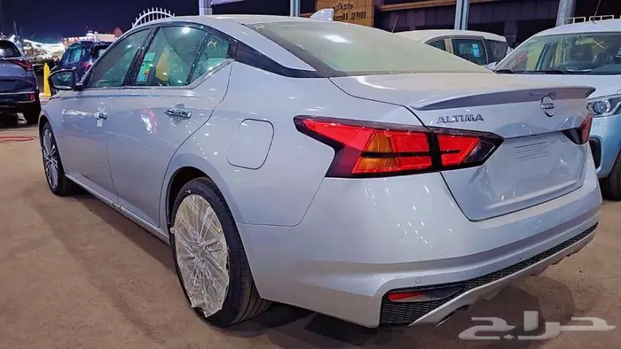 نيسان التيما SV موديل 2026 بافضل الاسعار 21