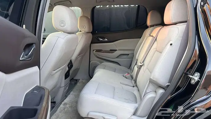 جي ام سي اكاديا 2023 مستعمل لدى شركة عبدالمجيد الخضر 17