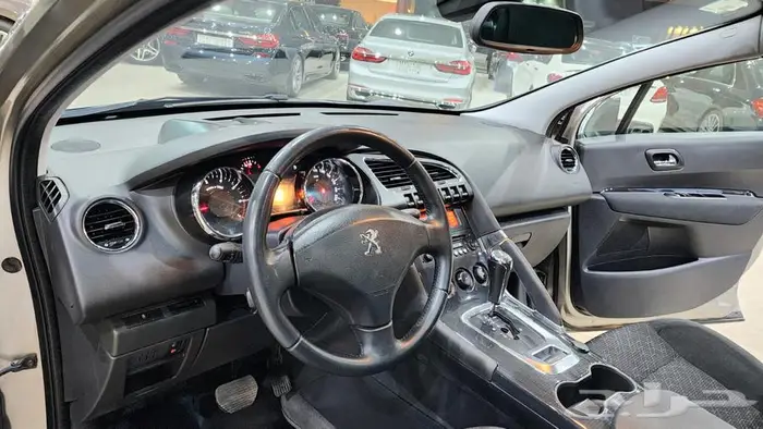 بيجو 3008 2015 12