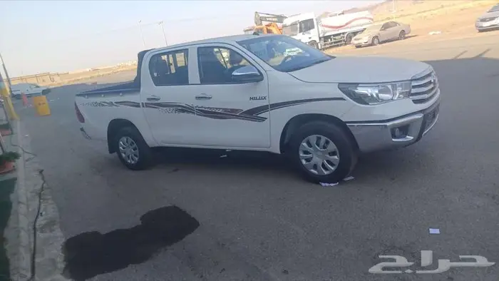 تويوتا - هايلوكس غمارتين - GLX - طيس جير اتوماتيك 2026 3