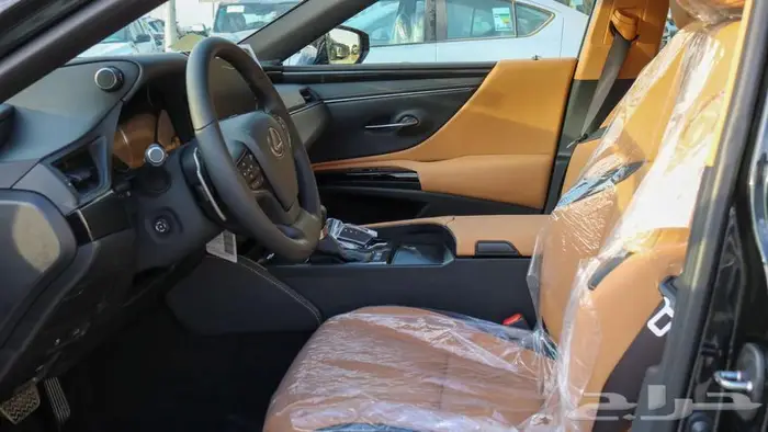 لكزس ES300AH 2025 كاش وتقسيط 12