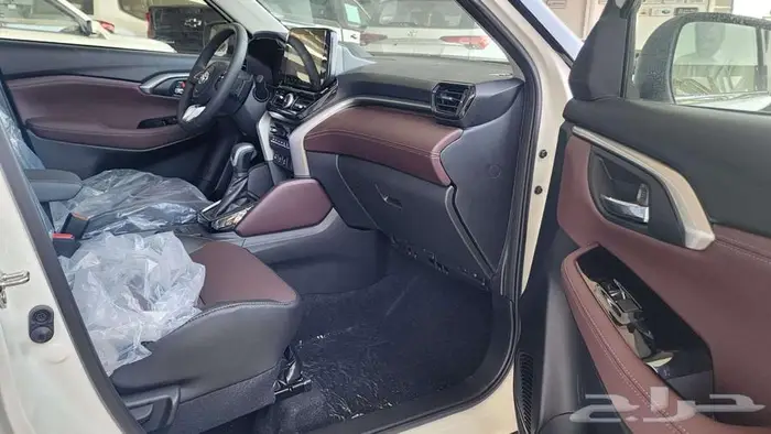 تويوتا اوربان كروزر 2026 فل كامل 9