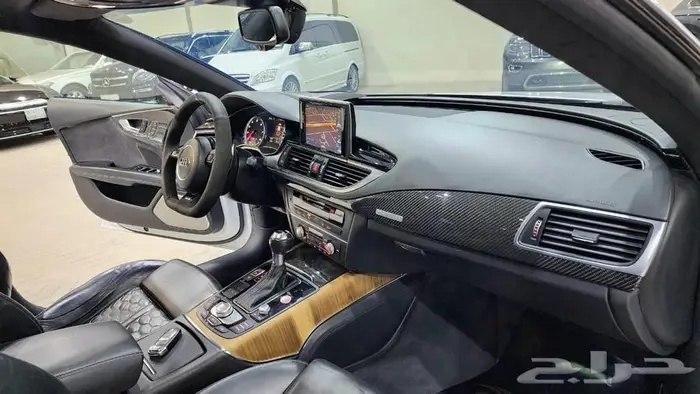 اودي RS7 2016 10