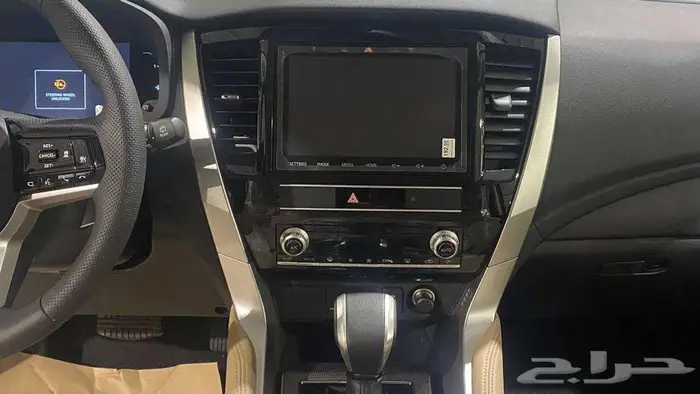 عرض خااص ميتسوبيشي مونتيرو نص فل موديل 2025 بنزين 11