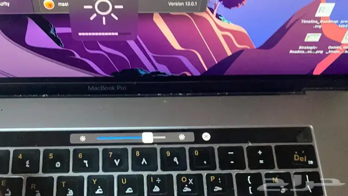 ماك بوك برو تتش بار 2019   16GB   نظامين ويندوز و IOS 4