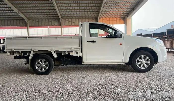 ايسوزو ديماكس بكب غماره قير عادي 2025 3