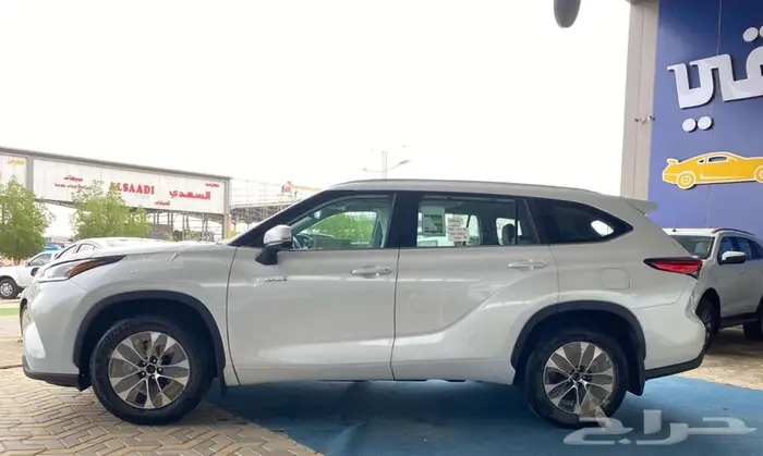 تويوتا هايلاندر ستاندر - نص فل - 2025 عروض الاقساط 3