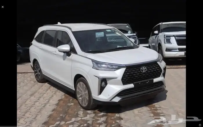 تويوتا فيلوز 2025 (رصاصي   رصاصي فاتح   ابيض ) 0