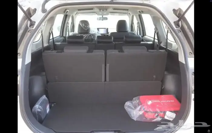 تويوتا فيلوز 2025 (رصاصي   رصاصي فاتح   ابيض ) 3