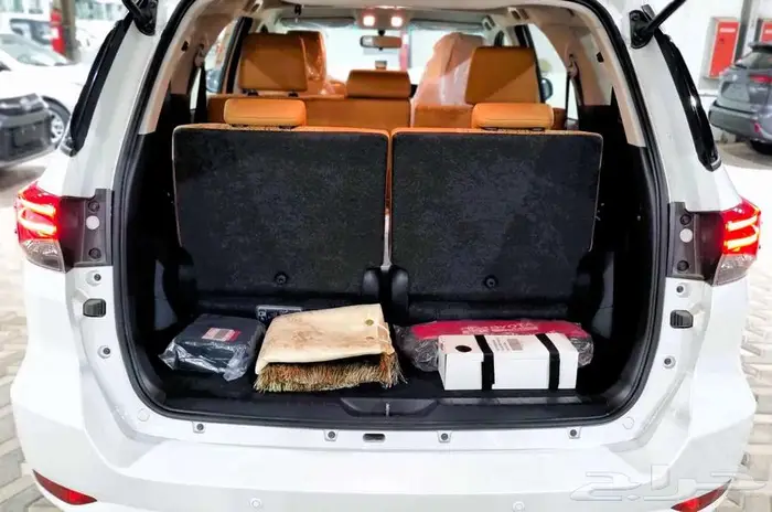 تويوتا فورتشنر GX2 بنزين 4سلندر 2025 كاش و تقسيط 7