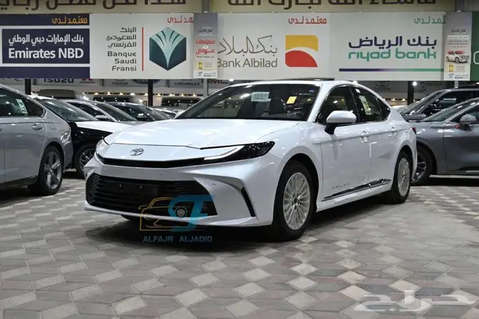 تويوتا كامري 2025 LE فتحة بالنقد والتقسيط 0